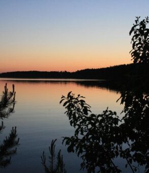 Summer Rovaniemi Lapland midnight sun lake