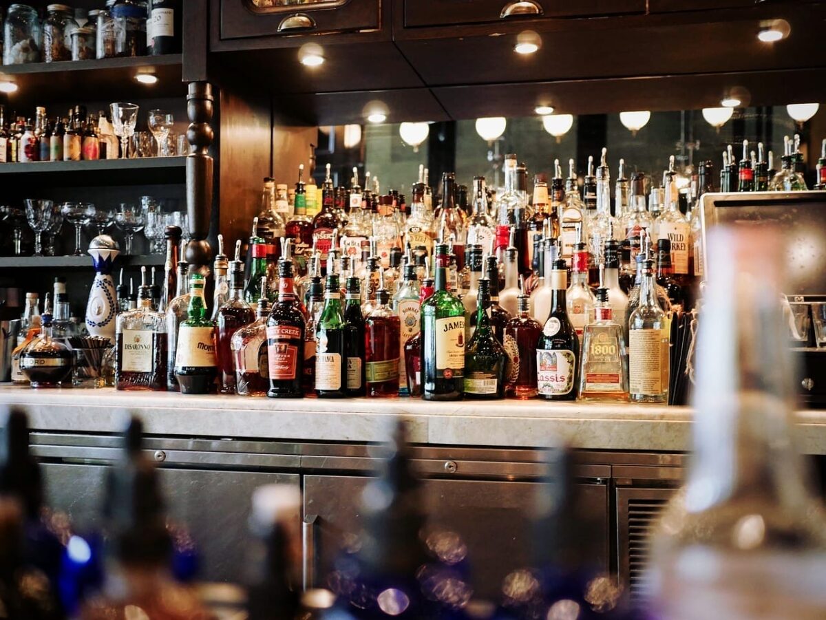 Best bars in Tallinn drinks